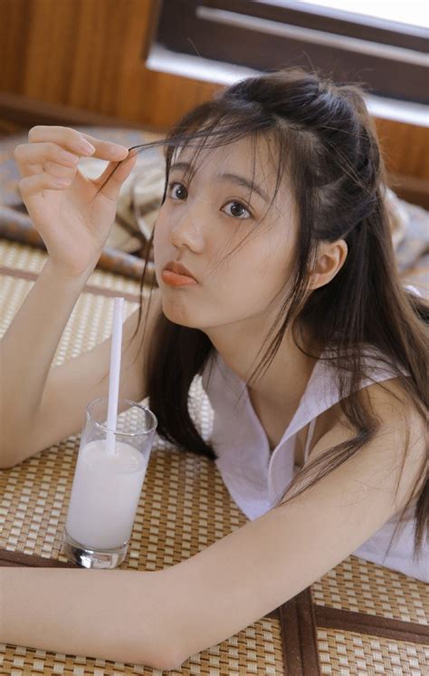 深夜观影新趋势：网络平台如何改变我们的娱乐方式